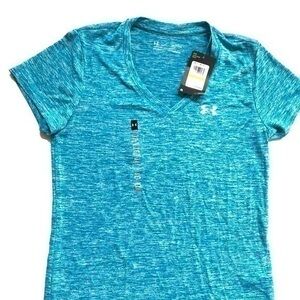 NWT Under Armour Women's Athletic Top Size Small